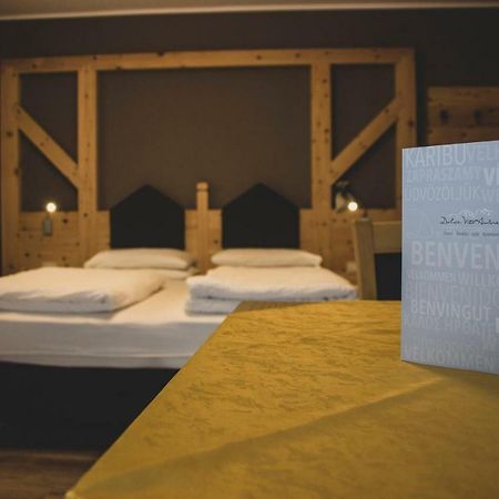 Dolcevita Ambiez B&B San Lorenzo Dorsino Bagian luar foto