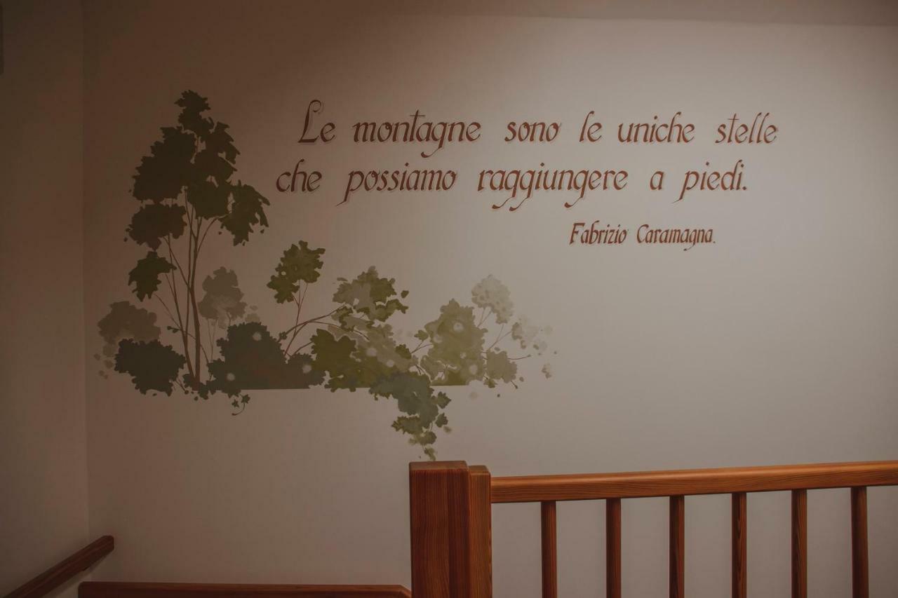 Dolcevita Ambiez B&B San Lorenzo Dorsino Bagian luar foto